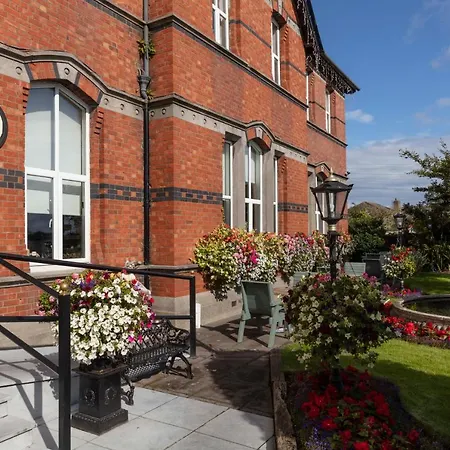 Scholars Townhouse 3* ドロイダ