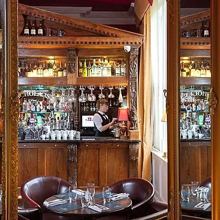 Scholars Townhouse Hotel 3*