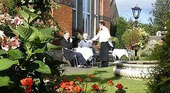 Scholars Townhouse 3*