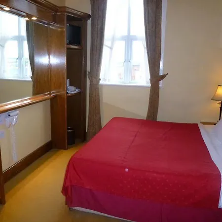 Scholars Townhouse Hotel 3*