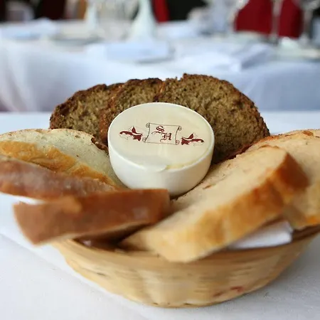 ホテル Scholars Townhouse ドロイダ